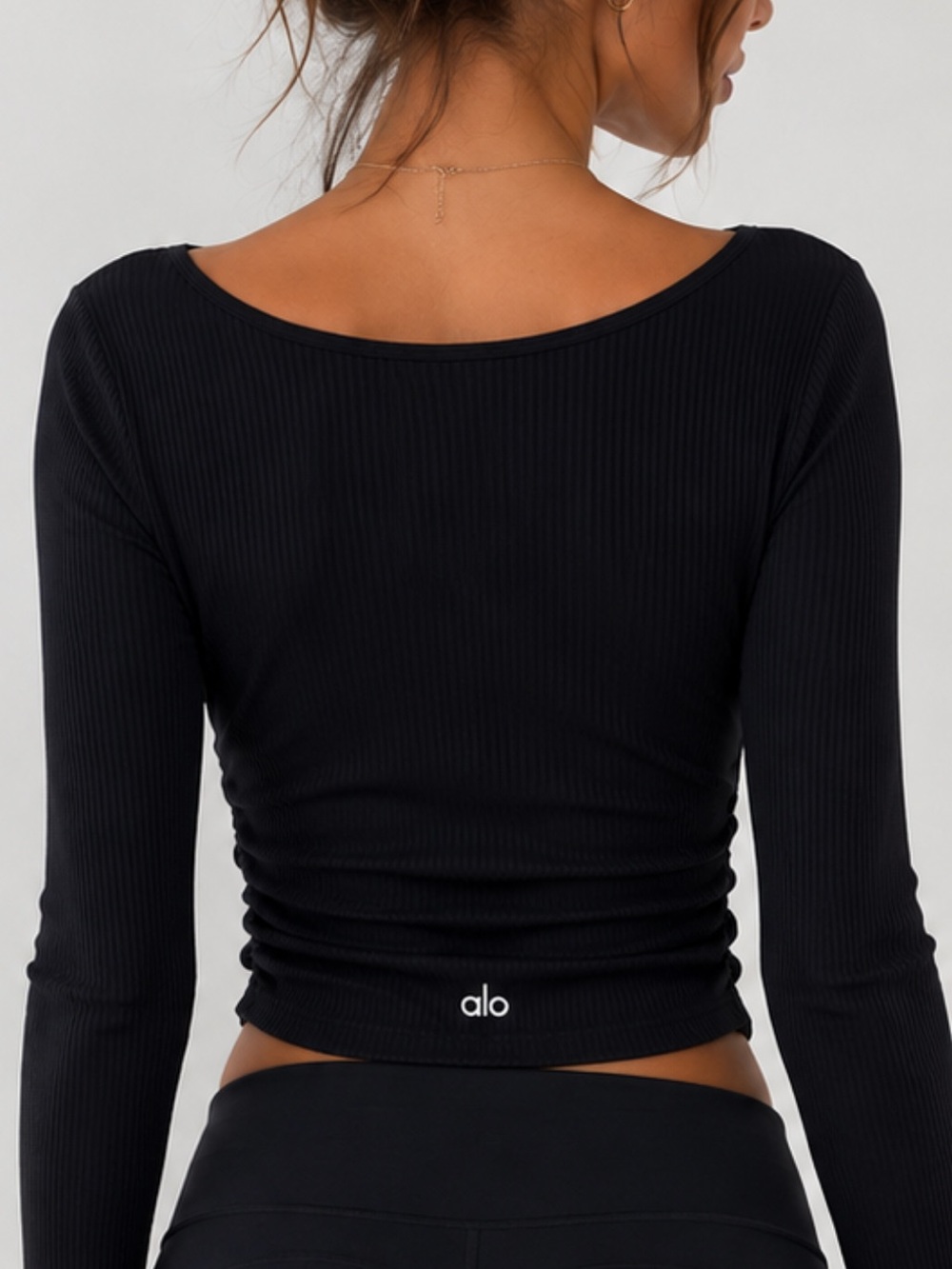 ALO Yoga Gather Black Ribbed Long Sleeve Crew Neck Ruched Top Small